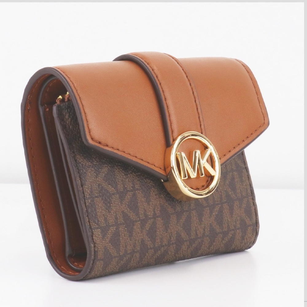 MICHAEL KORS CARMEN MEDIUM LOGO AND FAUX LEATHER WALLET BROWN - Picture 5 of 16